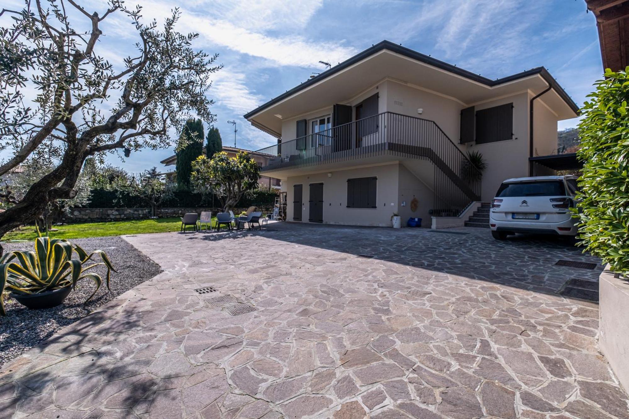 Il Lago Dei Sogni - Stupenda Vista Lago E Colline Barcuzzi Exterior foto